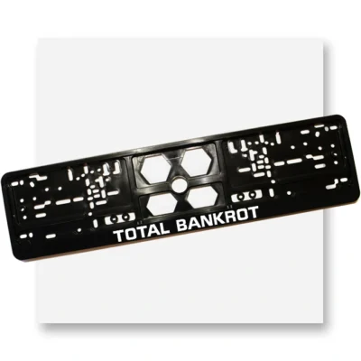 Total Bankrot remelis numeriams su tekstu