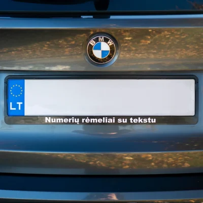 Tekstas ant numerių rėmelių