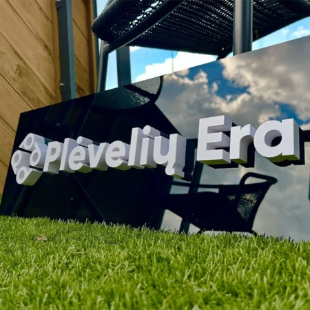 3D spausdinimas tūrinės raidės logotipų spausdinimas ant lentos