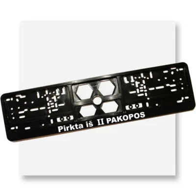 Juodas automobilio numerių rėmelis su užrašu „Pirkta iš II pakopos“